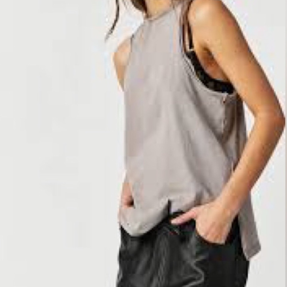 We The Free Women L Taupe Casual Relaxed Sleeveless Too Fine Tee NWOT